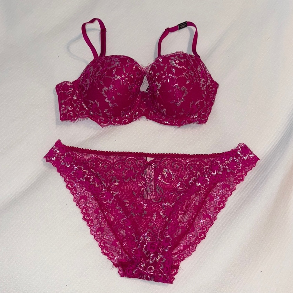 Lace Underwire Bra and Panty Set - Pink